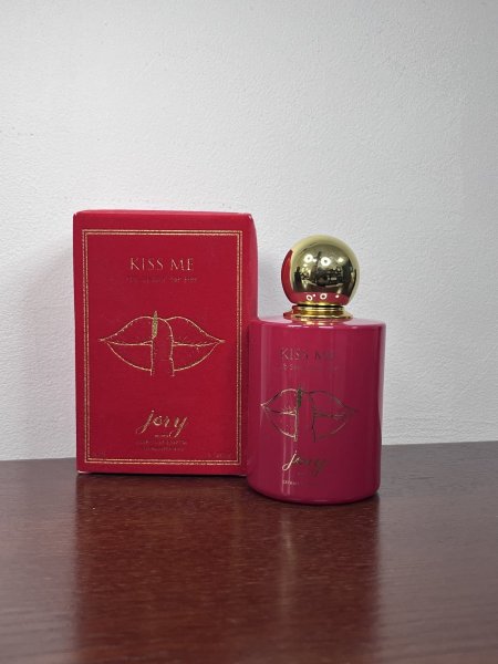 عطر KISS ME للنساء حجم 80 مل